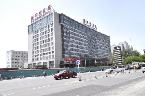 中國人民解放軍總醫院第六醫學中心（海軍總醫院）